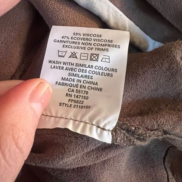 Frank and Oak‎ light brown button down shirt. Size small - Picture 5 of 9